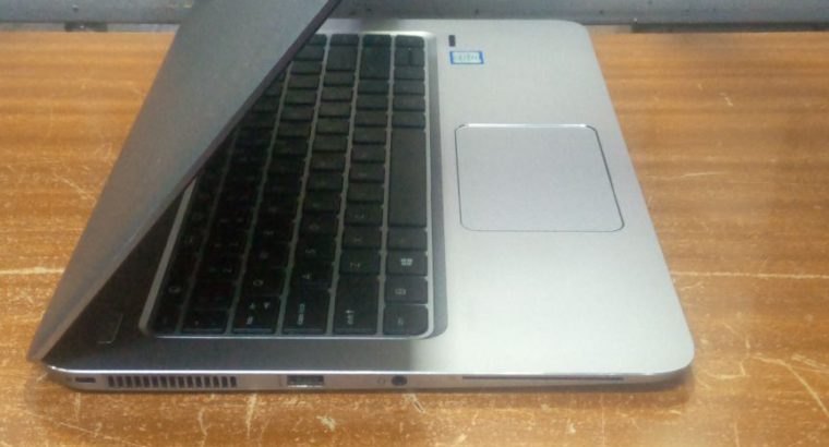 Elitebook 1040 g3 core I5 8 GB 256ssd 6th gen touch screen back lit keyboard