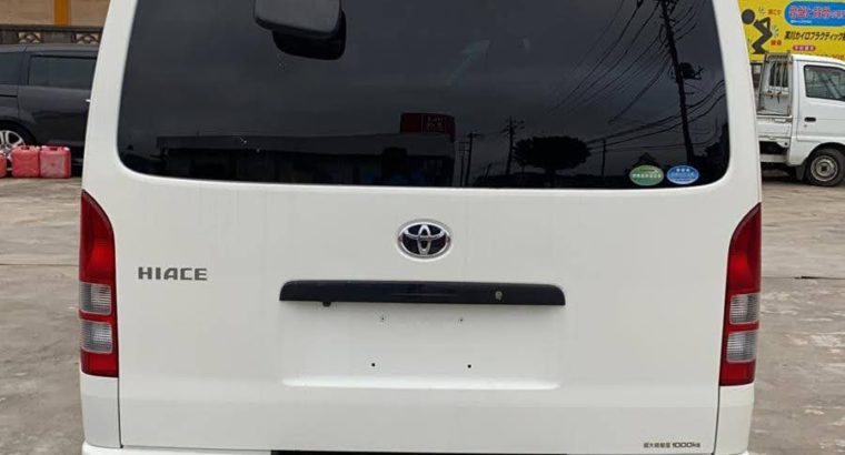Toyota Hiace 9l Diesel 2014