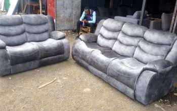 5seater recliner like sofas made by hardwood with perfect finishing with free delivery within Nairobi and nearby areas
