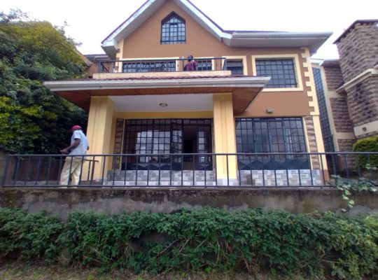 FOR SALE: 5 BEDROOMS, ALL ENSUITE+DSQ VILLA(KIAMBU)