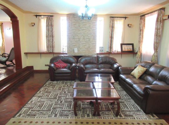 FOR SALE: RUNDA 5BR, ALL ENSUITE MANSION