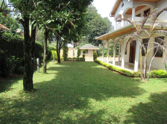 FOR SALE: RUNDA 5BR, ALL ENSUITE MANSION