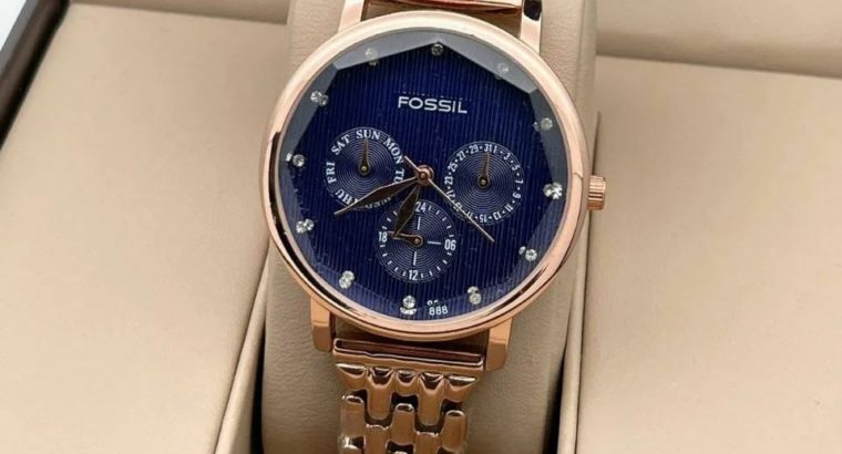 fossil for her 😍
